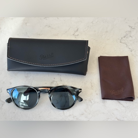 Persol PO3108S Typewriter Edition - Picture 2 of 6